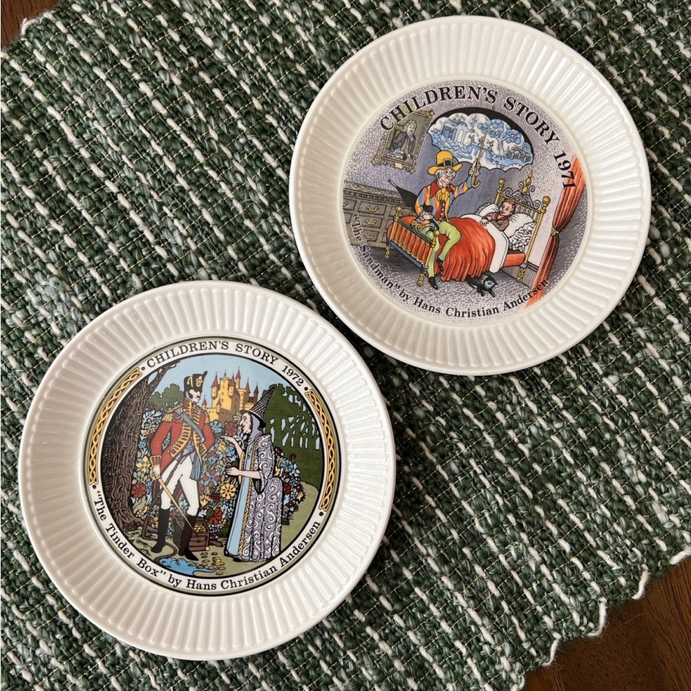 Children’s Story Plates